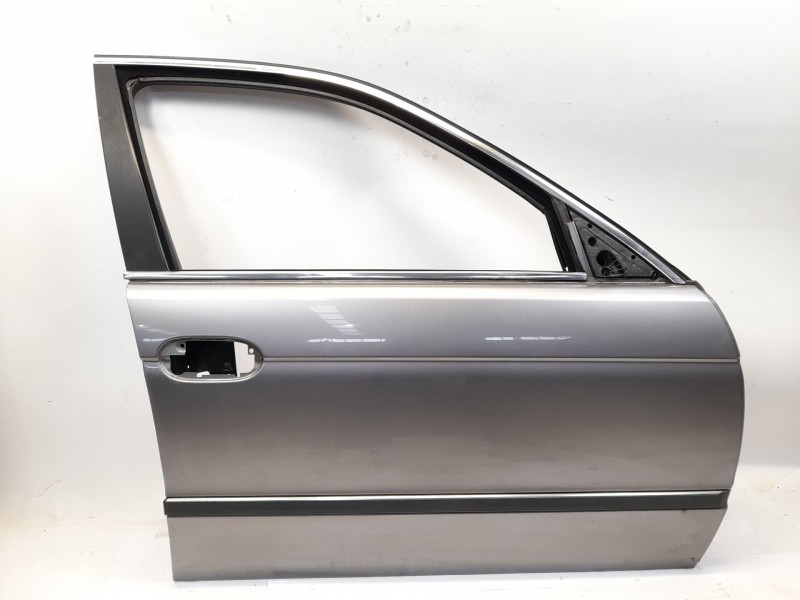 Recambio de puerta delantera derecha para bmw serie 5 berlina (e39) 2.5 525tds referencia OEM IAM   