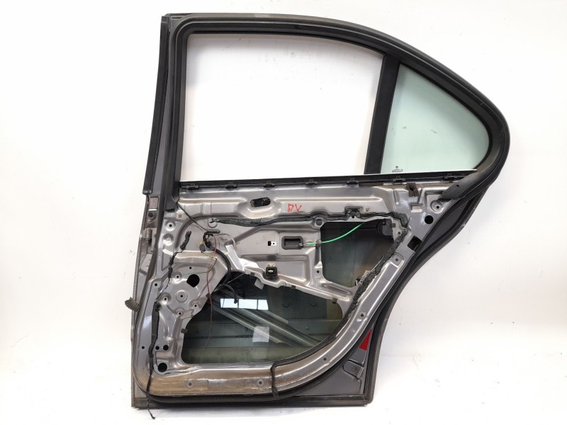 Recambio de puerta trasera derecha para bmw serie 5 berlina (e39) 2.5 525tds referencia OEM IAM   