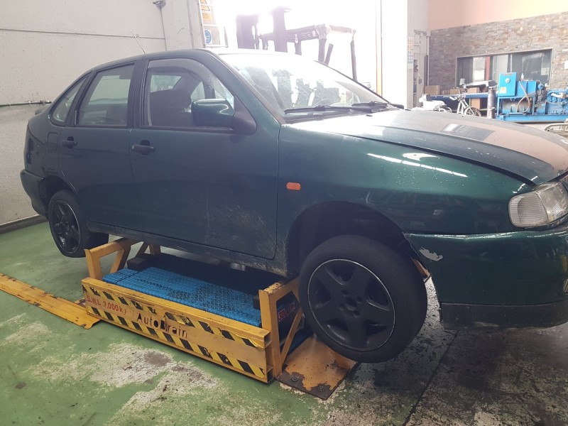 seat cordoba berlina (6k2) del año 1997