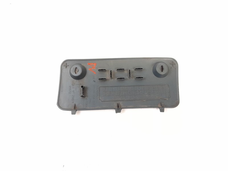Recambio de moldura para renault kangoo (f/kc0) 1.9 diesel referencia OEM IAM 7700354227  