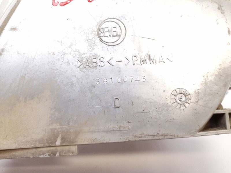 Recambio de piloto delantero derecho para fiat scudo furgon (220)2.0jtd referencia OEM IAM 36180748  