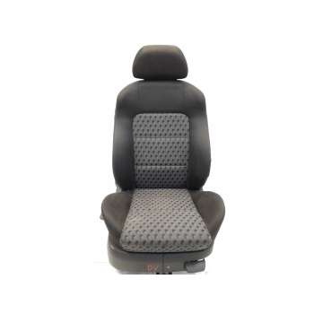 ASIENTO DELANTERO DERECHO 