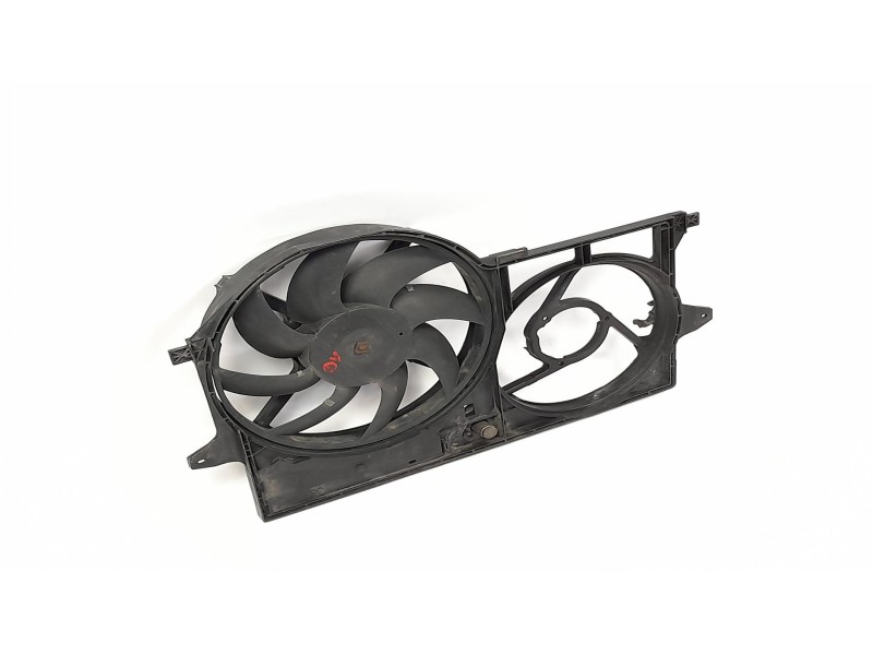 Recambio de electroventilador para fiat scudo furgón (220_) 1.9 d referencia OEM IAM 8240141  