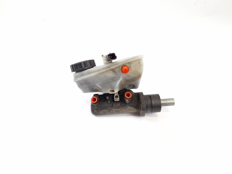 Recambio de bomba freno para fiat scudo furgon (220)2.0jtd referencia OEM IAM 221573  