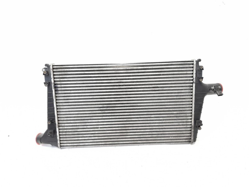 Recambio de intercooler para audi a6 berlina (4b2) 2.5 tdi referencia OEM IAM 4B0145805A  