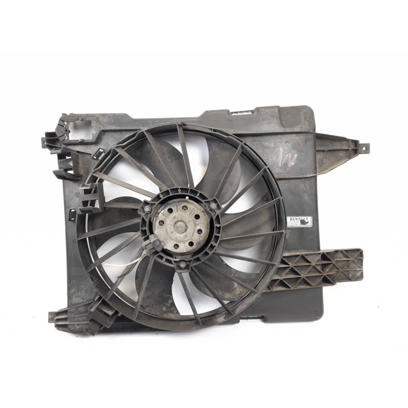 Recambio de electroventilador para renault megane ii (bm0/1_, cm0/1_) 1.9 dci referencia OEM IAM 8200151464  