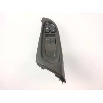 MANDO ELEVALUNAS DELANTERO IZQUIERDO 80961BM500 