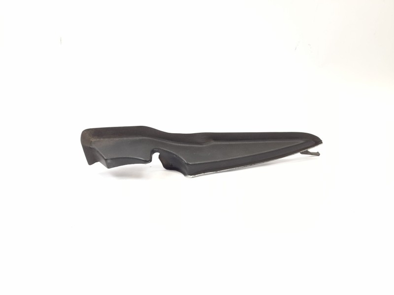 Recambio de moldura para renault megane ii (bm0/1_, cm0/1_) 1.9 dci referencia OEM IAM 8200100590  