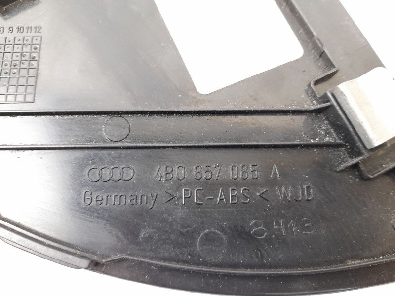 Recambio de moldura para audi a6 berlina (4b2) 2.5 tdi referencia OEM IAM 4B0857085A  