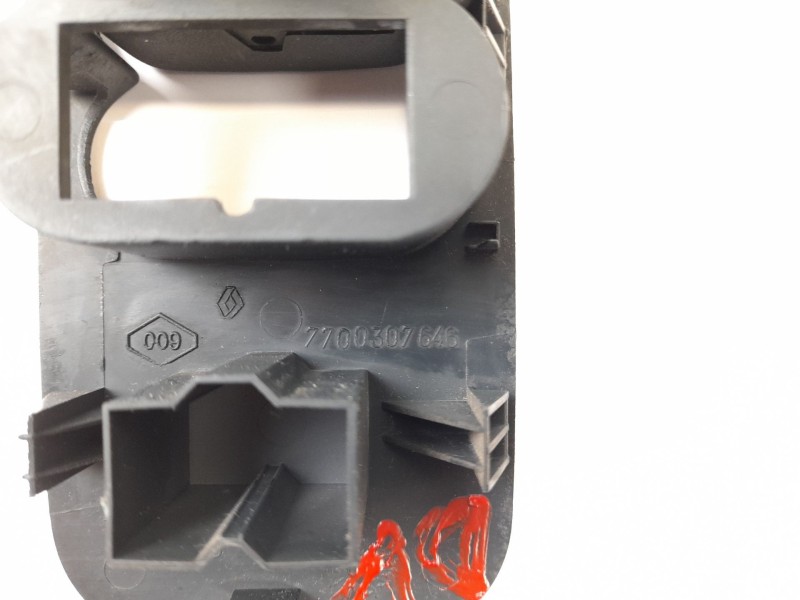 Recambio de interruptor para renault kangoo (f/kc0) 1.9 diesel referencia OEM IAM 7700307646  