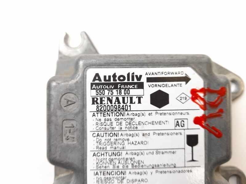 Recambio de centralita airbag para renault kangoo (f/kc0) 1.9 diesel referencia OEM IAM 8200098401  550751800