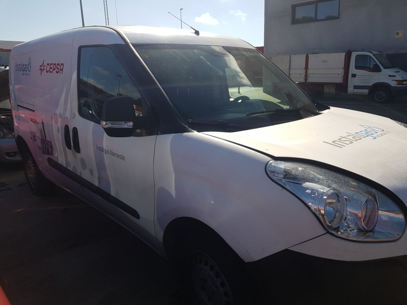 fiat doblo ii cargo (263) del año 2014