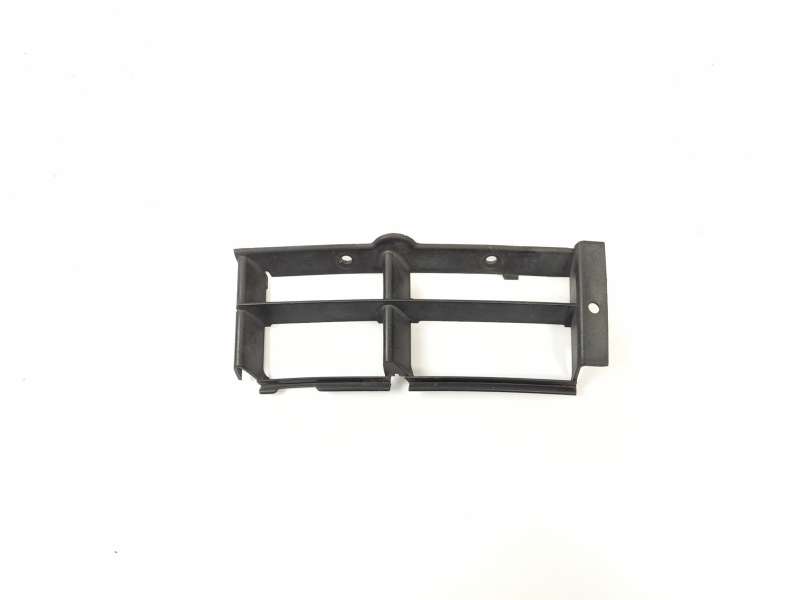 REJILLA PARAGOLPES IZQUIERDO 511182356739 