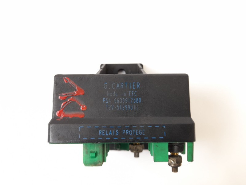 Recambio de caja precalentamiento para fiat scudo furgon (220)2.0jtd referencia OEM IAM 9639912580  51299011