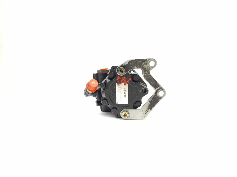 Recambio de bomba direccion para bmw serie 5 berlina (e39) 2.5 525tds referencia OEM IAM 04130070  91128