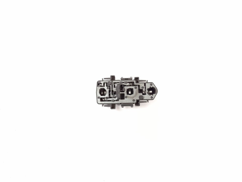 Recambio de portalamparas para audi a6 berlina (4b2) 2.5 tdi referencia OEM IAM B5831BL  