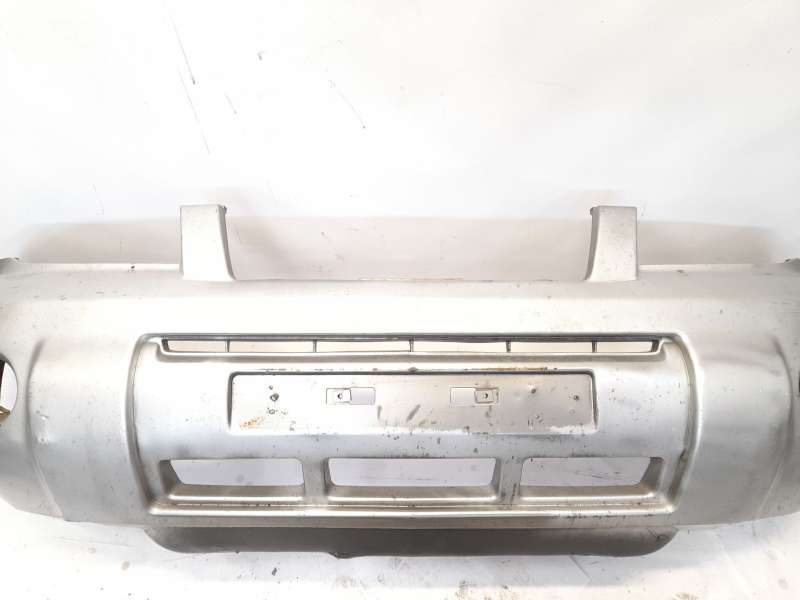 PARAGOLPES DELANTERO 