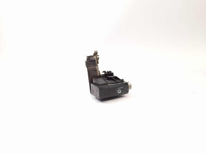 Recambio de cerradura puerta trasera izquierda para bmw serie 5 berlina (e39) 2.5 525tds referencia OEM IAM   