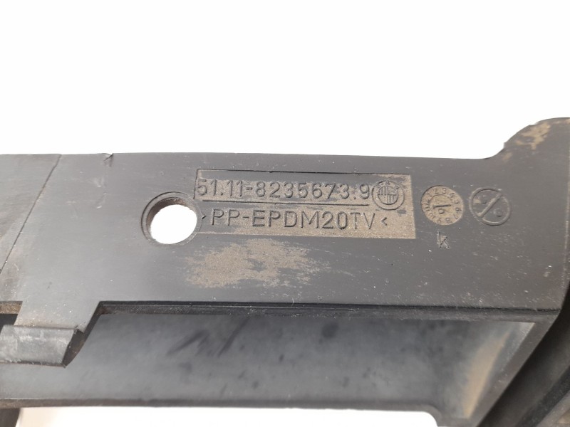 Recambio de rejilla paragolpes izquierdo para bmw serie 5 berlina (e39) 2.5 525tds referencia OEM IAM 511182356739  