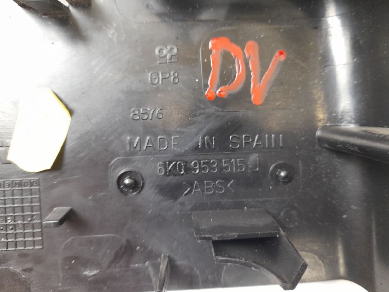 Recambio de moldura para seat cordoba berlina (6k2) 1.9 tdi referencia OEM IAM 6K0953515J  