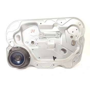 ELEVALUNAS DELANTERO DERECHO 4M51A203A28BG 4M51A045H16A A4M51A219A64EK