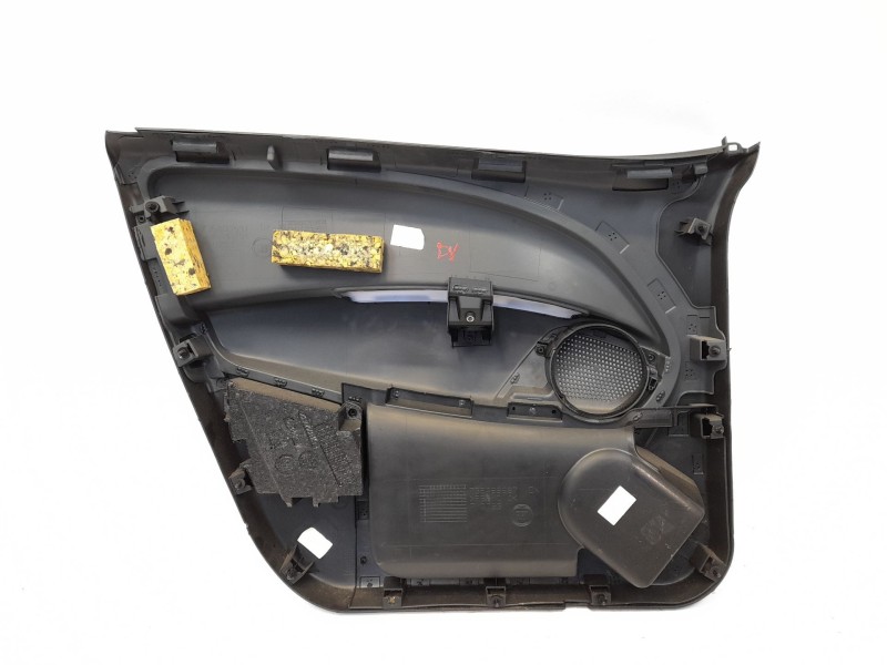 Recambio de guarnecido puerta delantera derecha para fiat doblo ii cargo (263) furgón base referencia OEM IAM 735469697  