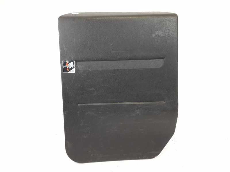 Recambio de guarnecido porton trasero para fiat doblo ii cargo (263) furgón base referencia OEM IAM 735482745  