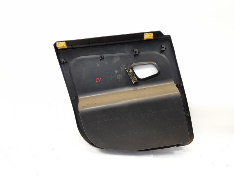 Recambio de guarnecido puerta trasera derecha para fiat doblo ii cargo (263) furgón base referencia OEM IAM 735480250  
