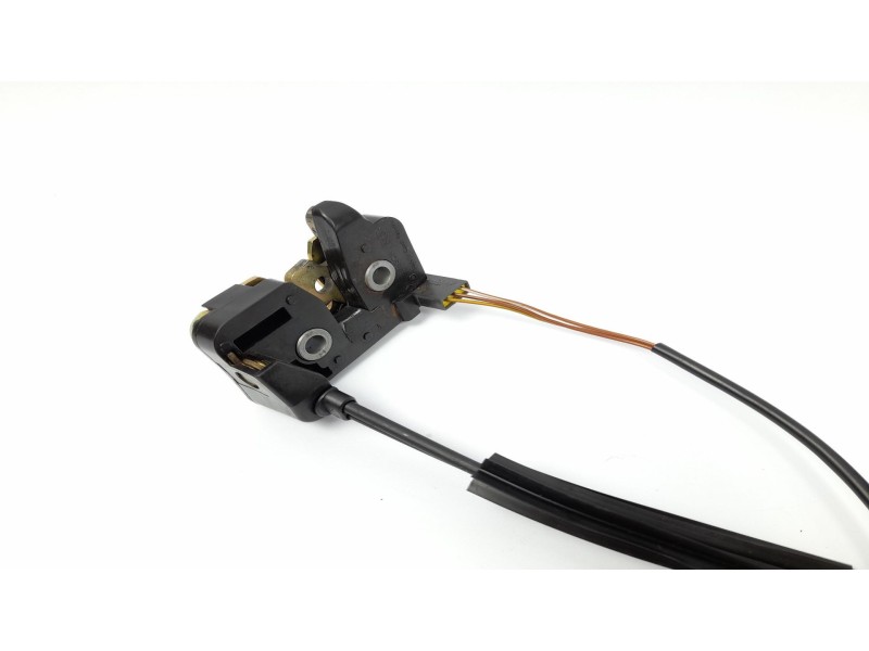 Recambio de cerradura maletero / porton para ford fiesta (cbk) 1.4 tdci cat referencia OEM IAM 2S61A43102  