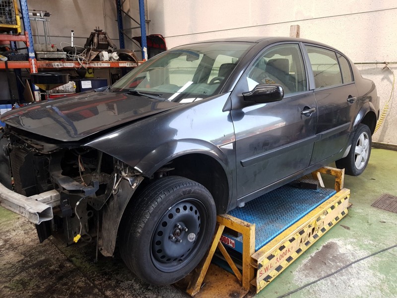 renault megane ii sedán (lm0/1_) 1.4 del año 2007