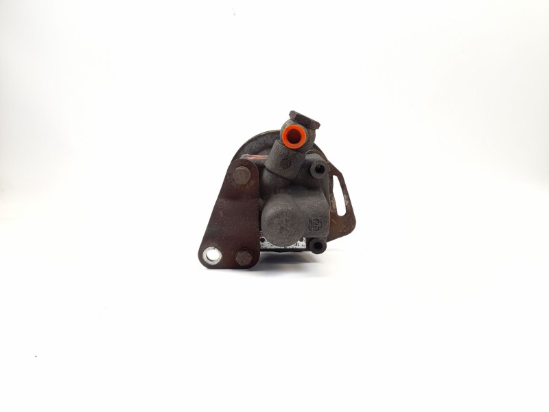 Recambio de bomba direccion para nissan trade caja/chasis 2.0 d referencia OEM IAM 768955174  
