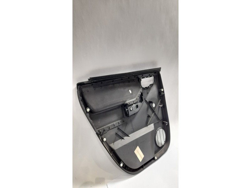 Recambio de guarnecido puerta trasera derecha para opel meriva enjoy referencia OEM IAM 13123565  