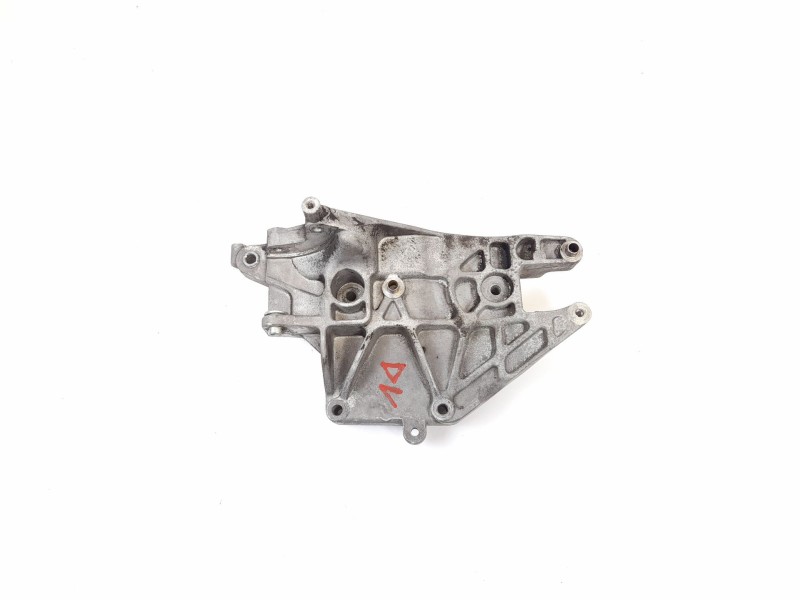 Recambio de soporte alternador para fiat doblo ii cargo (263) furgón base referencia OEM IAM 55221393  
