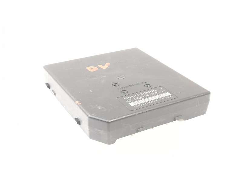 CAJA RELES / FUSIBLES 284B60008R 