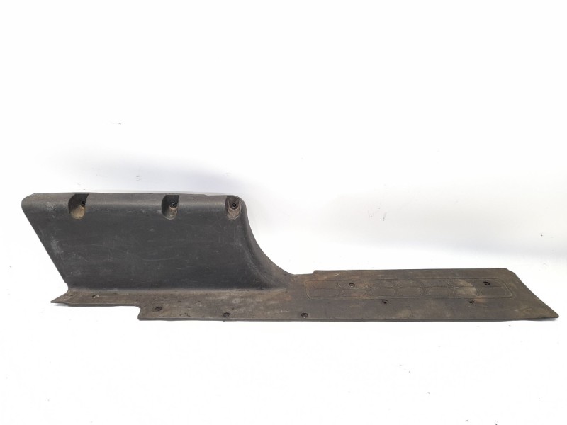 Recambio de moldura para fiat doblo ii cargo (263) furgón base referencia OEM IAM 735489652  