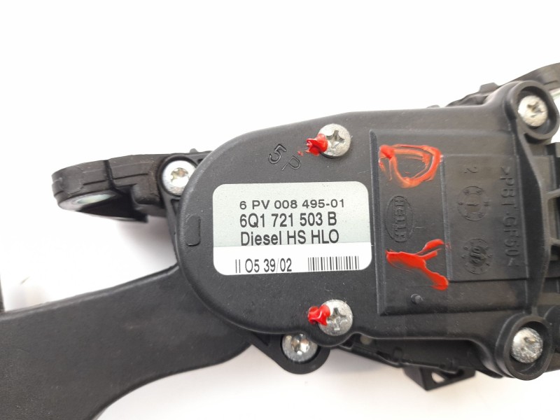 Recambio de pedal acelerador para seat ibiza iii (6l1)1.9 tdi referencia OEM IAM 6Q1721503B  74039201