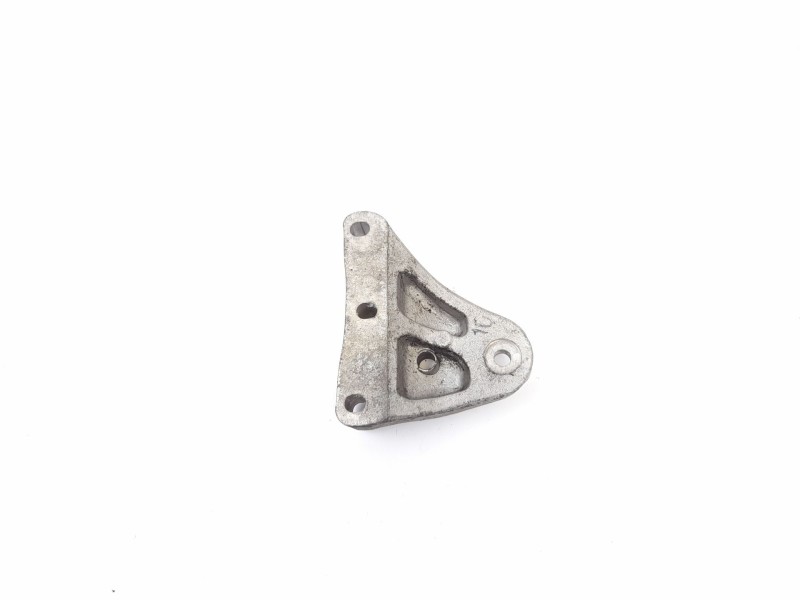 Recambio de soporte motor para seat ibiza iii (6l1)1.9 tdi referencia OEM IAM 6Q0199185R  