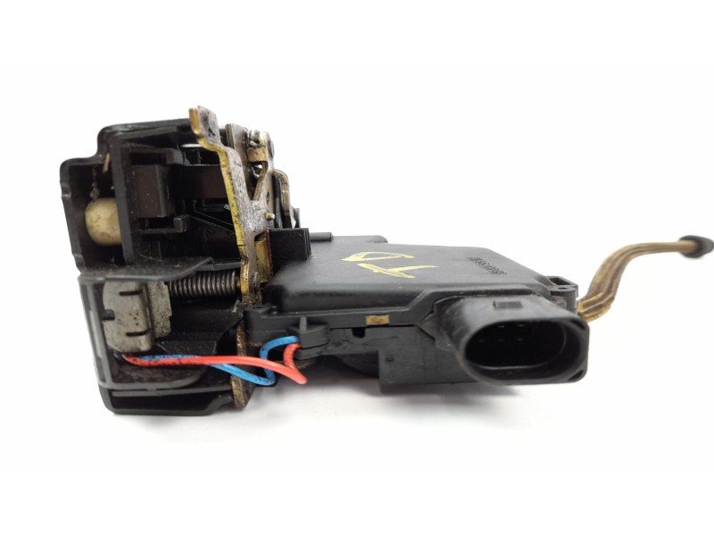 Recambio de cerradura puerta trasera derecha para seat toledo (1m2) 2.3 v5 referencia OEM IAM   