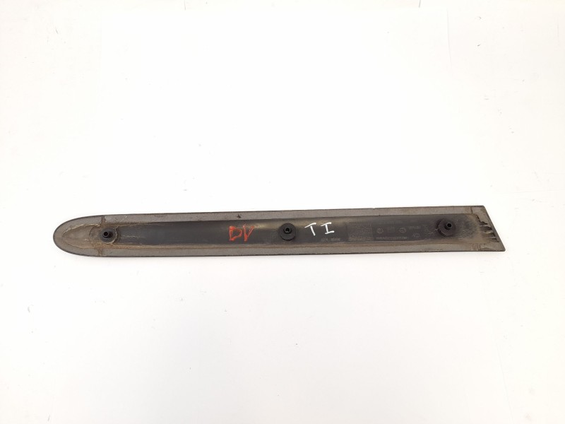 Recambio de moldura para seat ibiza iii (6l1)1.9 tdi referencia OEM IAM 6L3853535  