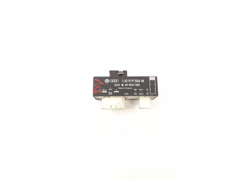 Recambio de caja precalentamiento para seat ibiza iii (6l1)1.9 tdi referencia OEM IAM 1J0919506M  898967000