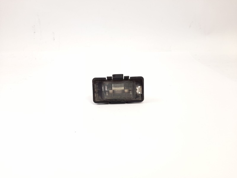 Recambio de piloto matricula para seat ibiza iii (6l1)1.9 tdi referencia OEM IAM 1M6943021  
