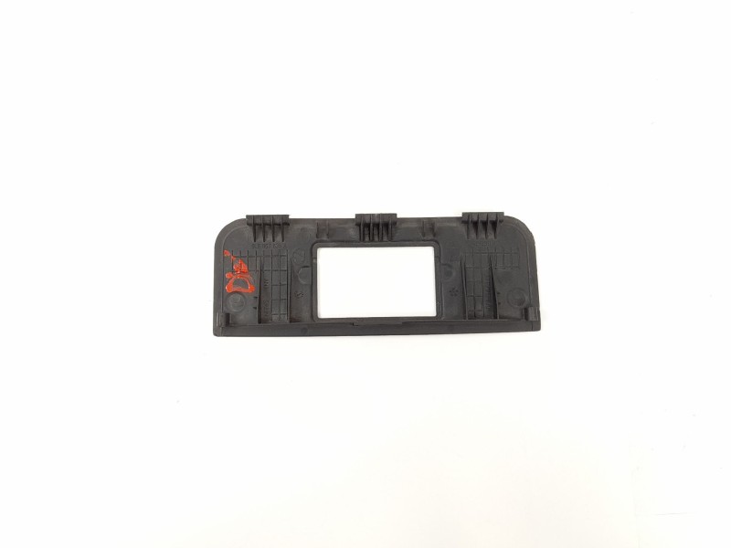 Recambio de moldura para seat ibiza iii (6l1)1.9 tdi referencia OEM IAM 6L6867638A  
