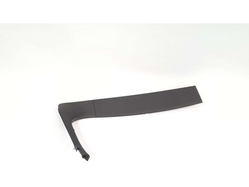 GUARNECIDO PORTON TRASERO 909020006R 634140040 