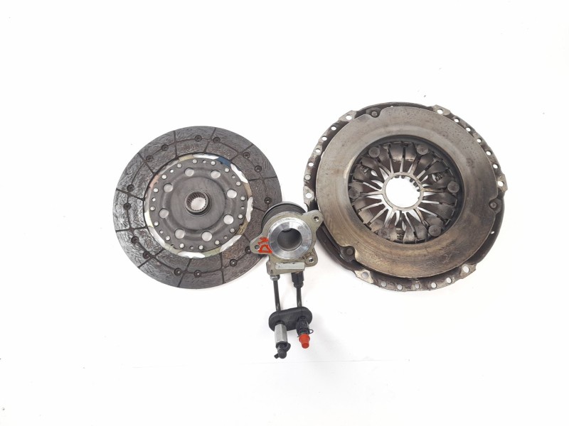 Recambio de kit embrague para kia carens iii monospace un 2.0 crdi referencia OEM IAM 124047210  324048710