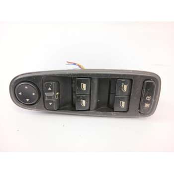 MANDO ELEVALUNAS DELANTERO IZQUIERDO 96639382 