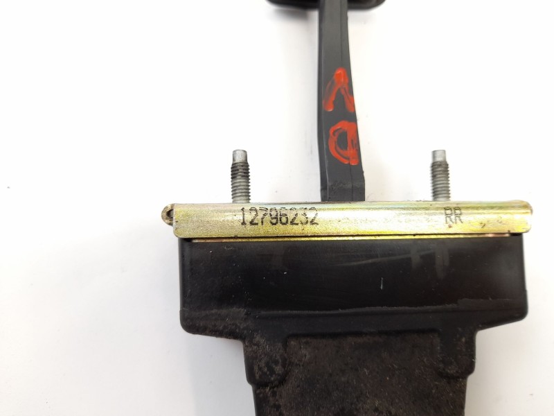 Recambio de retenedor puerta para saab 9-3 berlina 2.2 tid linear referencia OEM IAM 12796232  