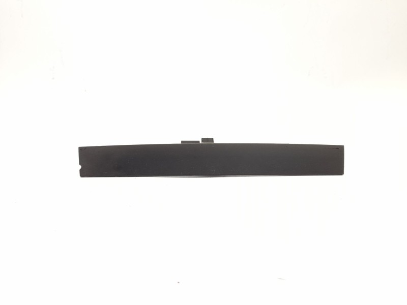 Recambio de moldura para saab 9-3 berlina 2.2 tid linear referencia OEM IAM 12797643  12797639