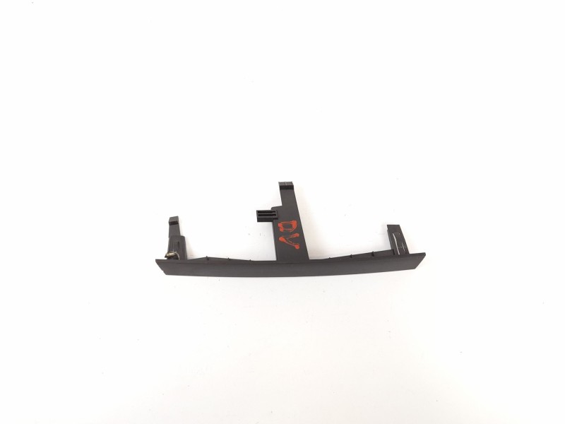 Recambio de moldura para saab 9-3 berlina 2.2 tid linear referencia OEM IAM 12797643  12797639