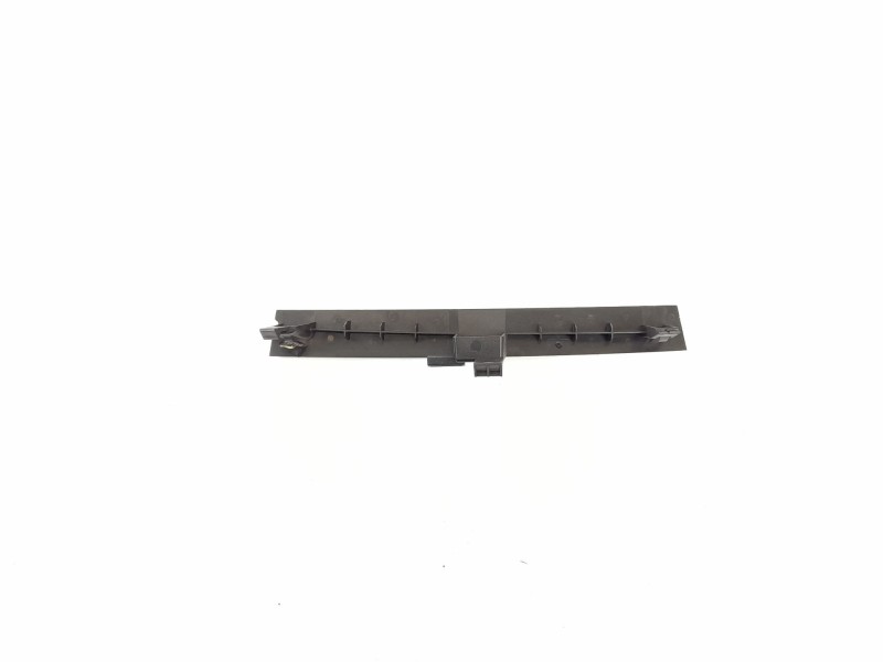Recambio de moldura para saab 9-3 berlina 2.2 tid linear referencia OEM IAM 12797643  12797639