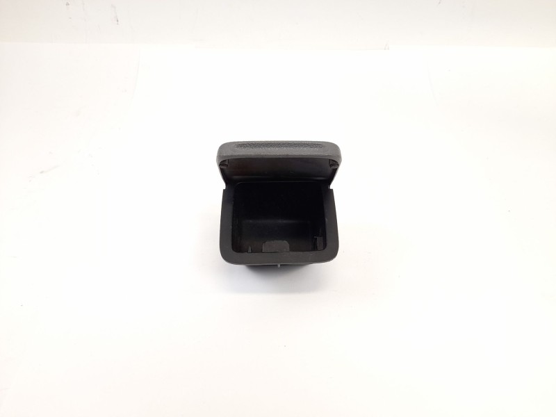 Recambio de cenicero para renault clio i fase i+ii (b/c57) 1.9 d referencia OEM IAM 7700421369  